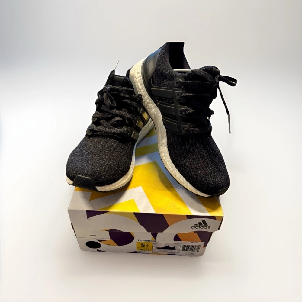 Adidas Boys UltraBoost Junior Black Running Shoes Sneakers Size 5.5